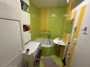 Prodej bytu 4+kk, Klášterec nad Ohří - Miřetice u Klášterce nad Ohří, Lesní, 77 m2
