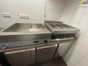 Pronájem obchodního prostoru, Praha - Nové Město, Dlážděná, 90 m2