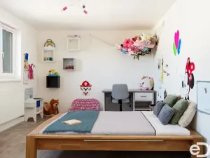 Prodej rodinného domu, Dobrovice, Husova ulice, 213 m2
