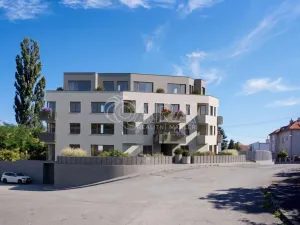 Prodej bytu 2+kk, Praha - Modřany, Okružní, 57 m2