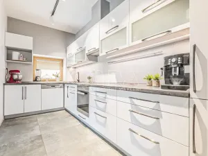 Prodej rodinného domu, Praha - Běchovice, Václava Kovaříka, 328 m2