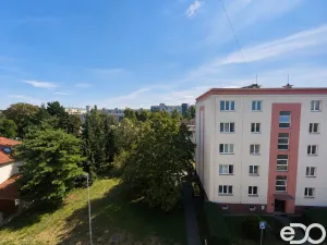 Pronájem bytu 2+kk, Praha, Troilova, 53 m2