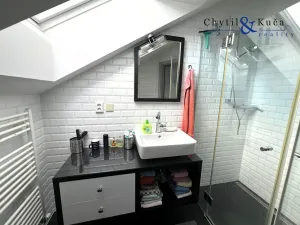 Prodej atypického bytu, Beňov, 235 m2