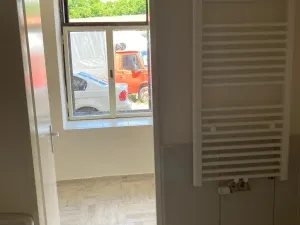 Pronájem bytu 1+1, Plzeň - Malesice, Malesická náves, 40 m2