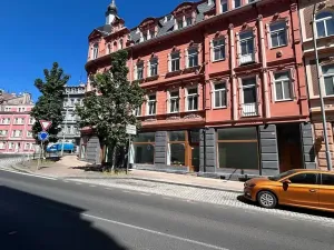 Pronájem obchodního prostoru, Karlovy Vary, Sokolovská, 105 m2