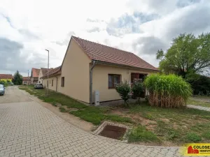 Prodej rodinného domu, Šumice, 165 m2