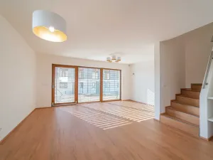 Prodej bytu 4+kk, Mořina, 106 m2