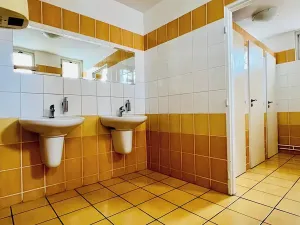 Pronájem kanceláře, Hradec Králové, Bieblova, 16 m2