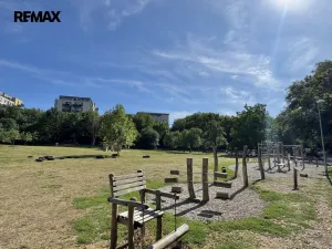Prodej bytu 2+kk, Praha - Vysočany, Modrého, 61 m2