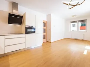 Prodej bytu 3+kk, Brno, Lišejníková, 129 m2