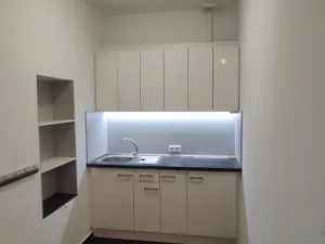 Pronájem kanceláře, Strakonice - Strakonice I, Palackého náměstí, 91 m2