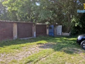 Pronájem garáže, Praha - Libeň, Na hájku, 20 m2