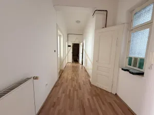 Pronájem bytu 3+1, Praha - Vinohrady, Na Švihance, 88 m2