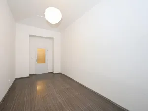Pronájem bytu 3+1, Praha - Smíchov, Kroftova, 84 m2
