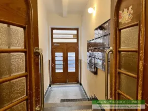 Pronájem bytu 2+kk, Praha - Vinohrady, Rejskova, 50 m2