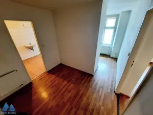 Pronájem bytu 2+1, Hostinné, 60 m2