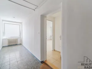 Pronájem bytu 1+kk, Pardubice, Jiráskova, 40 m2