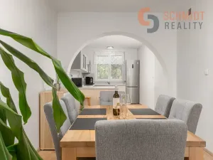 Prodej rodinného domu, Valtice, Lipová, 230 m2