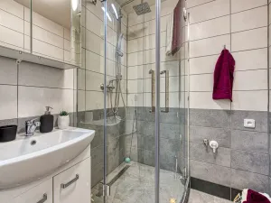 Pronájem bytu 2+1, Chomutov, Blatenská, 52 m2