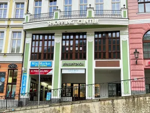 Prodej bytu 6+kk a větší, Karlovy Vary, Divadelní náměstí, 181 m2