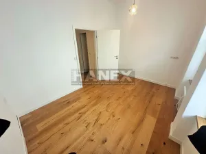 Pronájem bytu 1+1, Praha - Žižkov, Vlkova, 40 m2