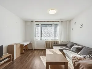 Prodej bytu 1+1, Cvikov - Cvikov II, Sídliště, 41 m2