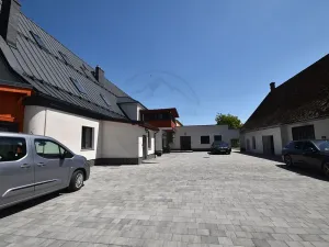 Prodej rodinného domu, Mikulovice, 417 m2