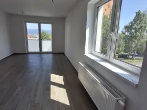 Pronájem bytu 2+kk, Teplice, 54 m2