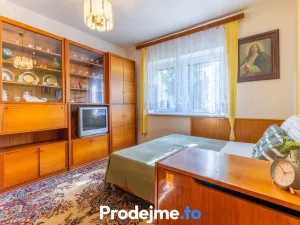Prodej rodinného domu, Hrušovany nad Jevišovkou, Znojemská, 104 m2