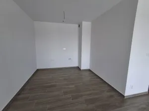 Pronájem bytu 2+kk, Teplice, Novoveská, 57 m2