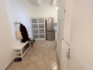 Pronájem bytu 2+kk, Praha - Strašnice, Věšínova, 60 m2