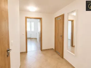 Pronájem bytu 2+kk, Praha - Hodkovičky, Šífařská, 58 m2