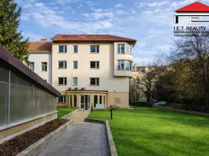 Pronájem garáže, Brno, Údolní, 14 m2