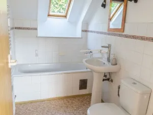 Prodej rodinného domu, Mukařov, 270 m2