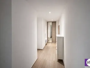 Prodej bytu 2+kk, Praha - Holešovice, 67 m2
