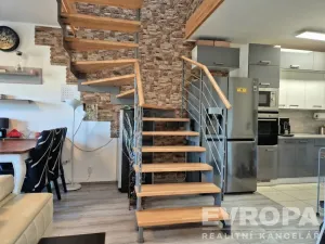 Prodej rodinného domu, Praha - Radotín, Na Krupičárně, 96 m2