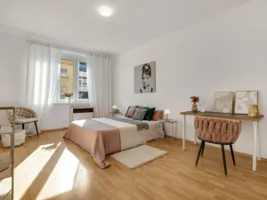 Prodej bytu 2+kk, Praha - Holešovice, Na Maninách, 57 m2