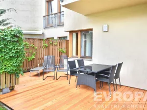Pronájem bytu 2+kk, Praha, Hlubočepská, 160 m2