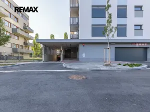 Pronájem bytu 2+kk, Praha - Hlubočepy, Divíškové, 53 m2