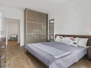 Prodej bytu 4+kk, Praha - Košíře, Pod Šmukýřkou, 109 m2