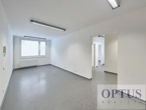Pronájem kanceláře, Praha - Smíchov, U Demartinky, 106 m2