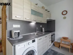 Prodej bytu 2+1, Teplice - Řetenice, Buzulucká, 49 m2