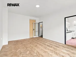Prodej bytu 2+1, Přeštice, Smetanova, 52 m2