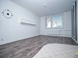 Prodej bytu 3+kk, Klobouky u Brna, Sídliště 17. dubna, 55 m2