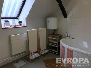 Pronájem bytu 3+1, Pardubice - Trnová, Jiřího Potůčka, 120 m2