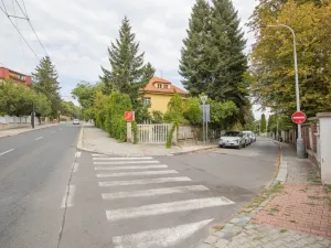 Pronájem bytu 2+1, Praha - Dejvice, Na Šťáhlavce, 76 m2