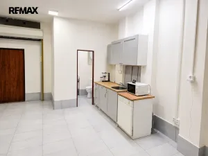 Prodej obchodního prostoru, Praha - Žižkov, Vlkova, 50 m2