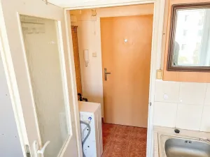 Pronájem bytu 1+kk, Brno, Zvěřinova, 16 m2