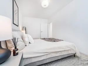 Prodej bytu 2+kk, Praha - Holešovice, Komunardů, 52 m2