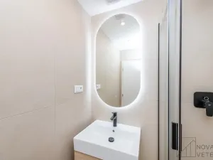Prodej bytu 2+kk, Praha - Holešovice, Komunardů, 52 m2